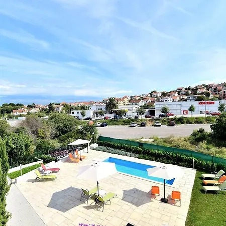 Bretia Apartman *