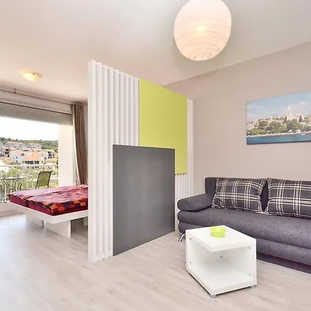 Apartment Bretia *