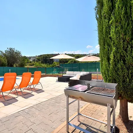 Bretia سوتيفان